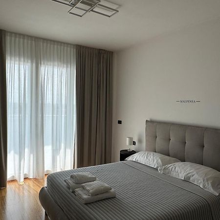 Ferienwohnung White Palace Malpensa Gallarate Exterior foto